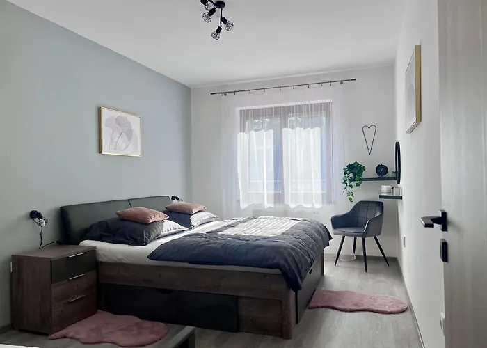Lakeside Apartment Cesky Krumlov
